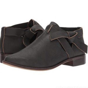 KELSI DAGGER Ashton Ankle Tie Booties Black Size 8